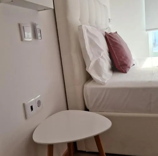 بيت شباب A.l. Katekero