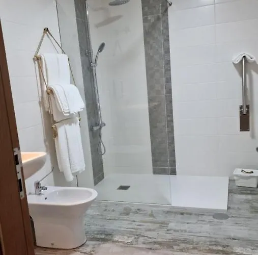 بيت شباب A.l. Katekero